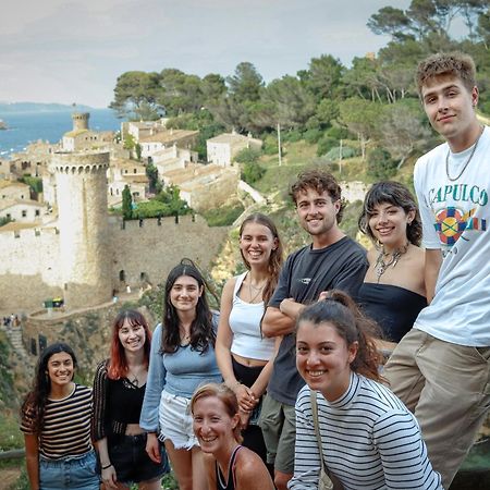 Mana Mana Youth Hostel Tossa de Mar Exteriér fotografie